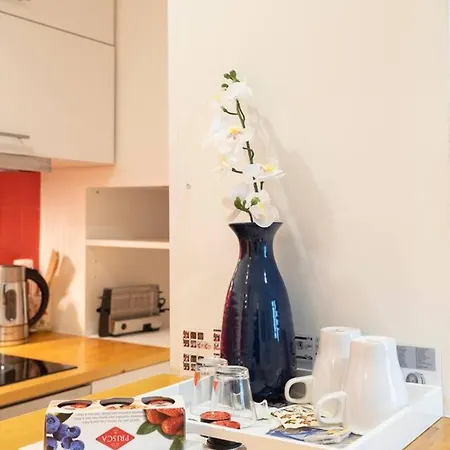Apartment One Bedroom With Wifi At *