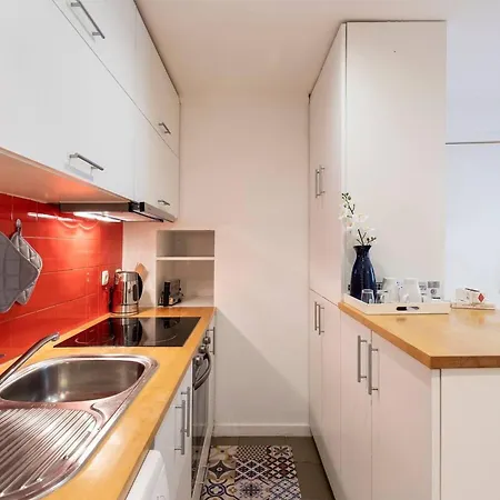 One Bedroom With Wifi At Апартаменты *