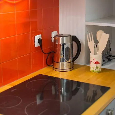 Апартаменты One Bedroom With Wifi At Лиссабон